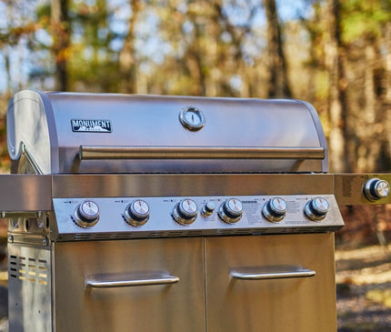 Monument Grills Full Stainless Propane Gas Grill 77352