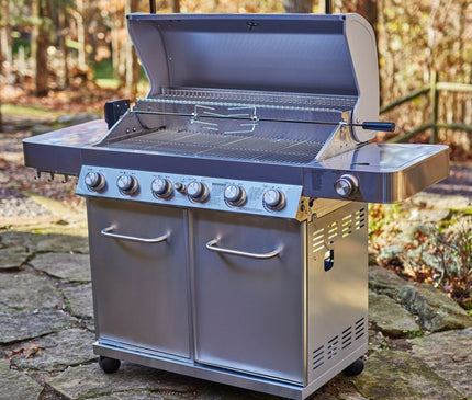 Monument Grills Full Stainless Propane Gas Grill 77352