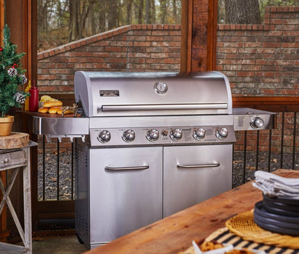 Monument Grills Full Stainless Propane Gas Grill 77352