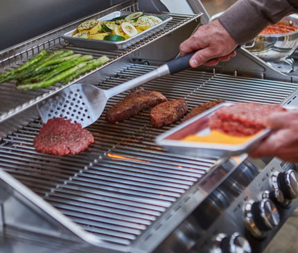 Monument Grills Full Stainless Propane Gas Grill 77352