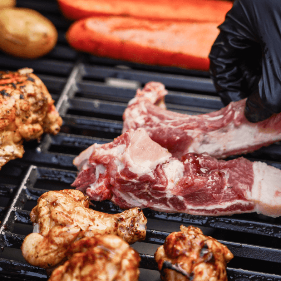 Monument Grills Mesa 220 | Black Foldable Propane Gas Grill M220