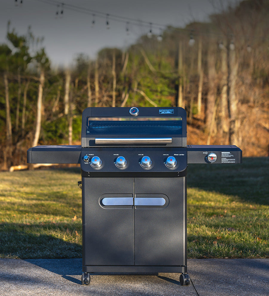 Monument Grills Black Propane Gas Grill Mesa 425