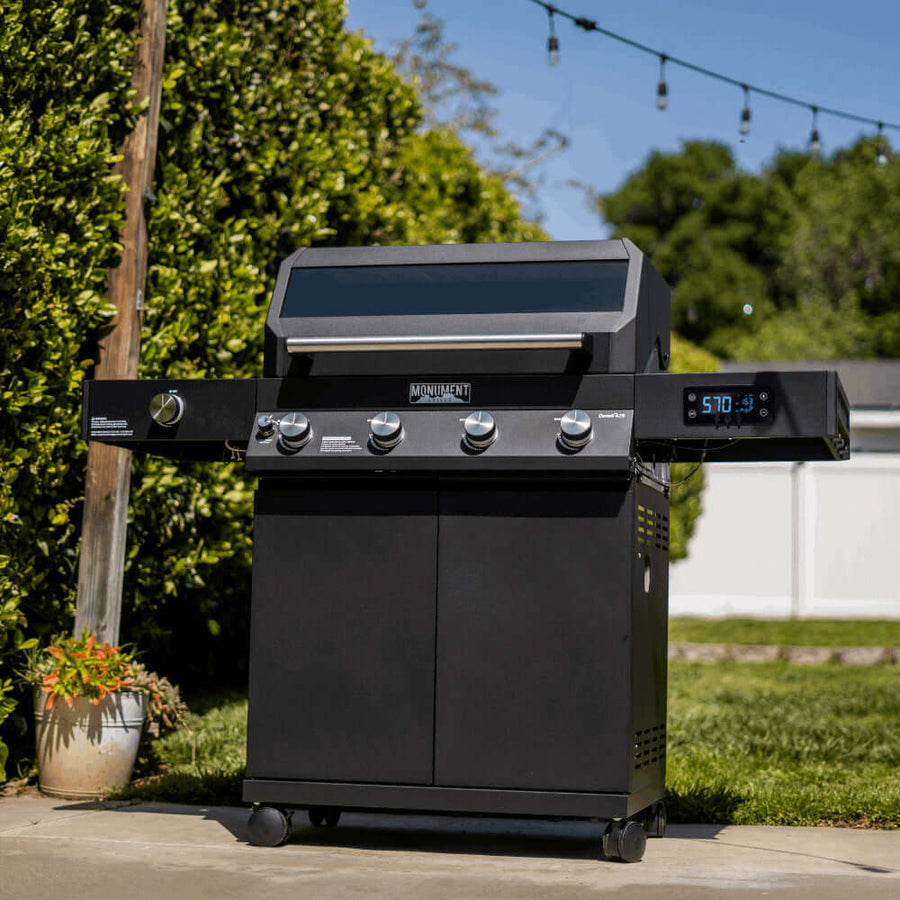 Monument Grills Black Smart Tech Propane Gas Grill Denali 425
