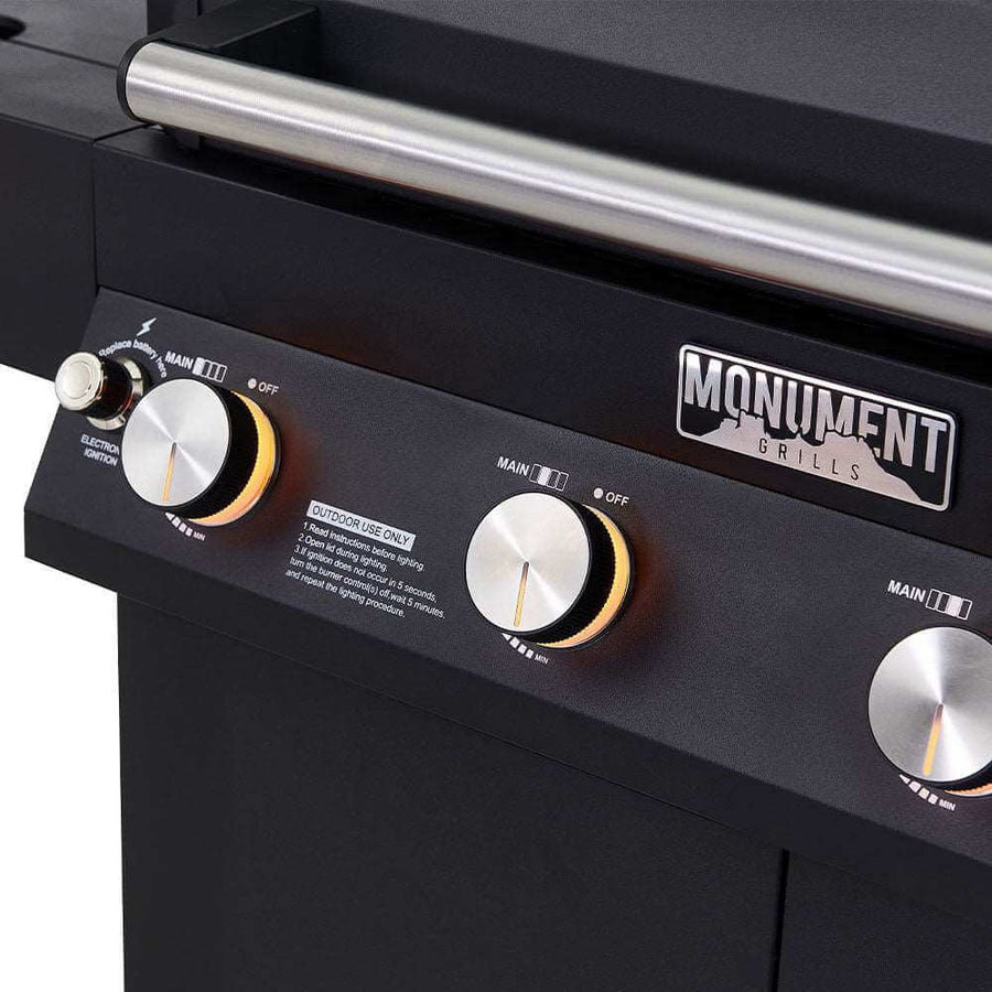 Monument Grills Black Smart Tech Propane Gas Grill Denali 425
