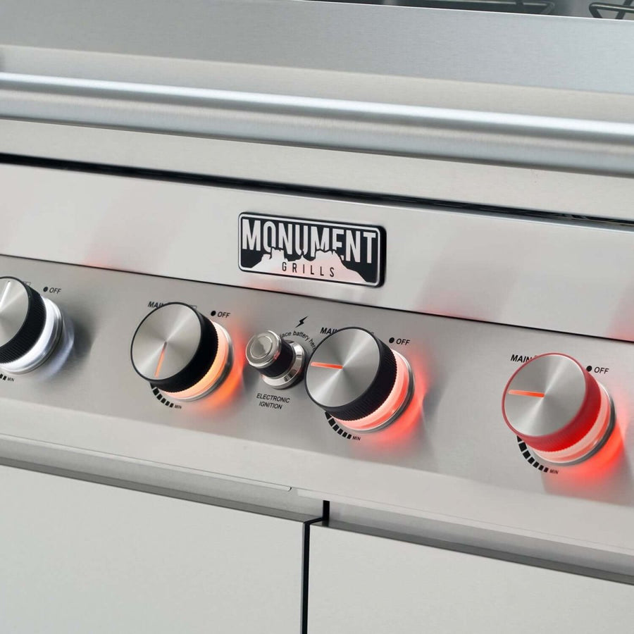 Monument Grills Stainless Smart Propane Gas Grill Denali 605Pro