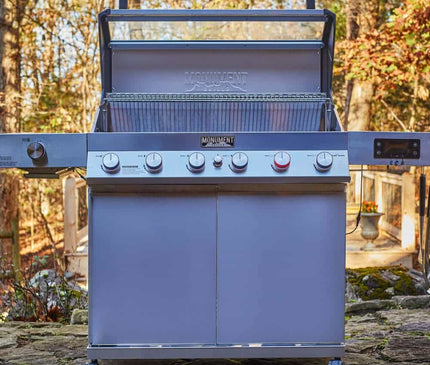 Monument Grills Stainless Smart Propane Gas Grill Denali 605Pro