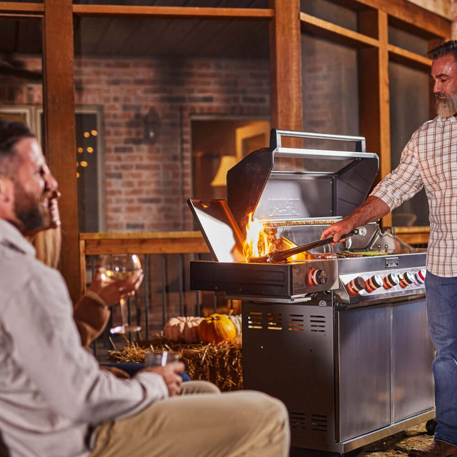 Monument Grills Stainless Smart Propane Gas Grill Denali 605Pro