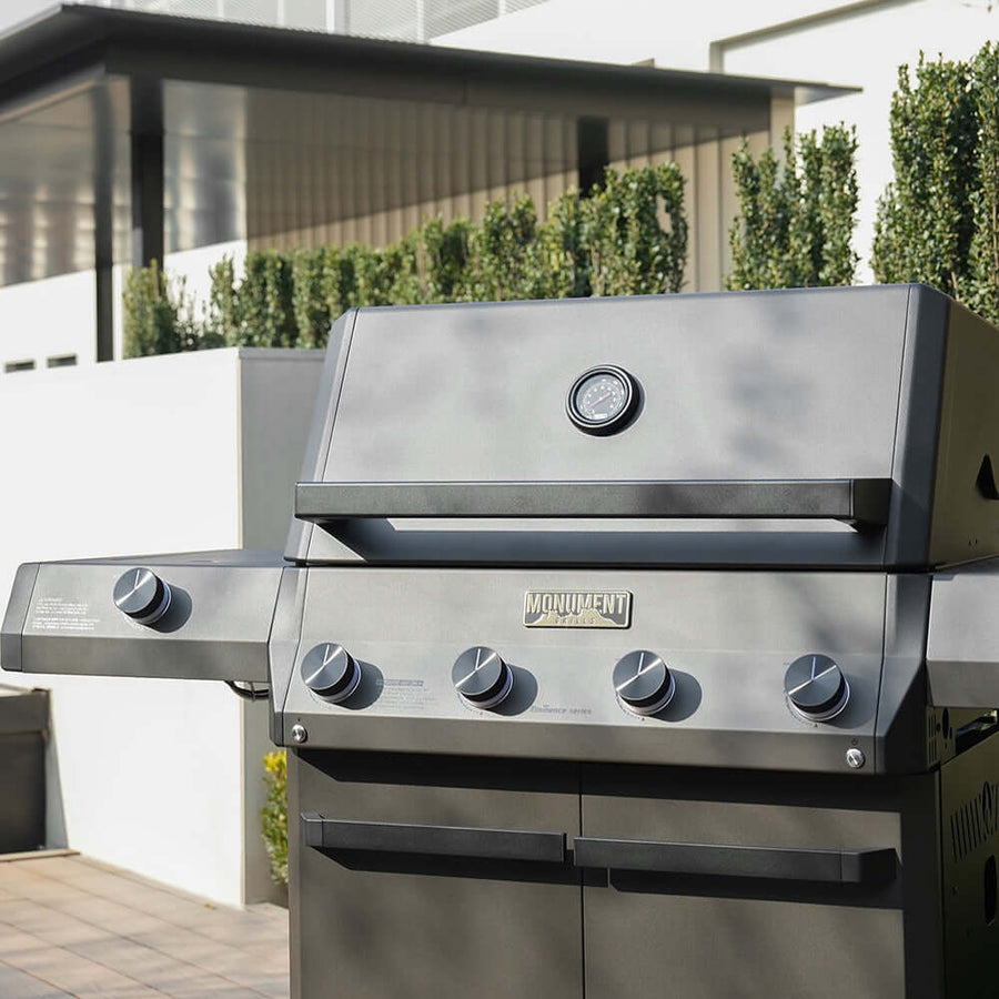 Monument Grills Eminence 425 | Iconic Fortified Propane Gas Grill E425