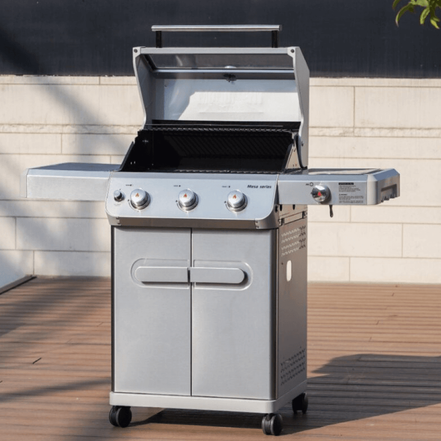 Monument Grills Stainless Propane Gas Grill Mesa 305