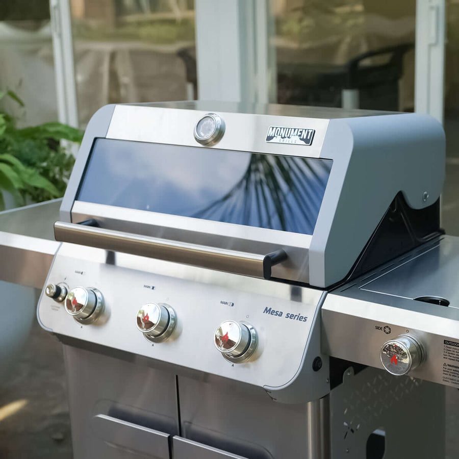 Monument Grills Stainless Propane Gas Grill Mesa 305