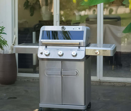 Monument Grills Stainless Propane Gas Grill Mesa 305