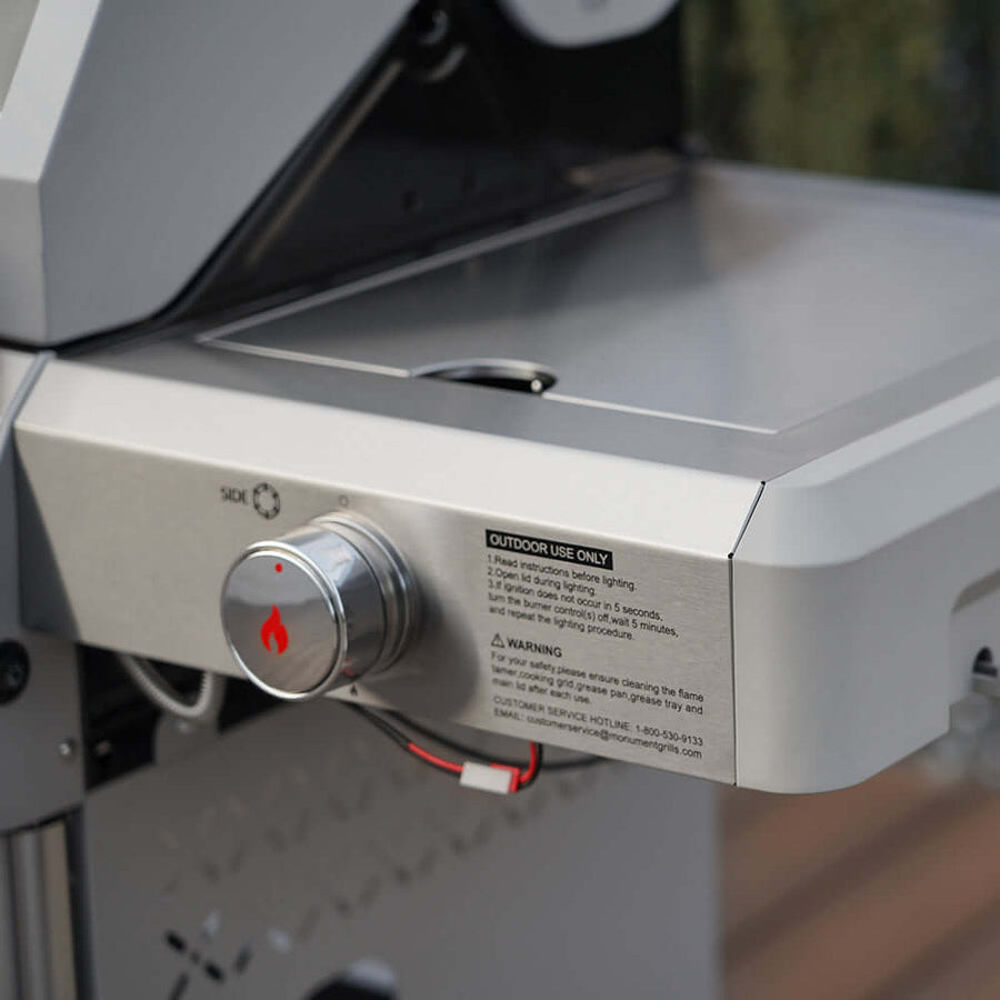 Monument Grills Stainless Propane Gas Grill Mesa 305