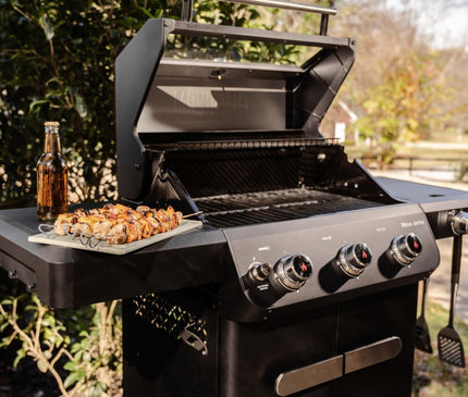 Monument Grills Black Propane Gas Grill Mesa 325