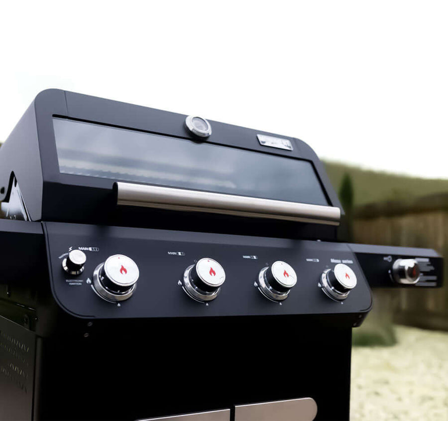 Monument Grills Black Propane Gas Grill Mesa 425